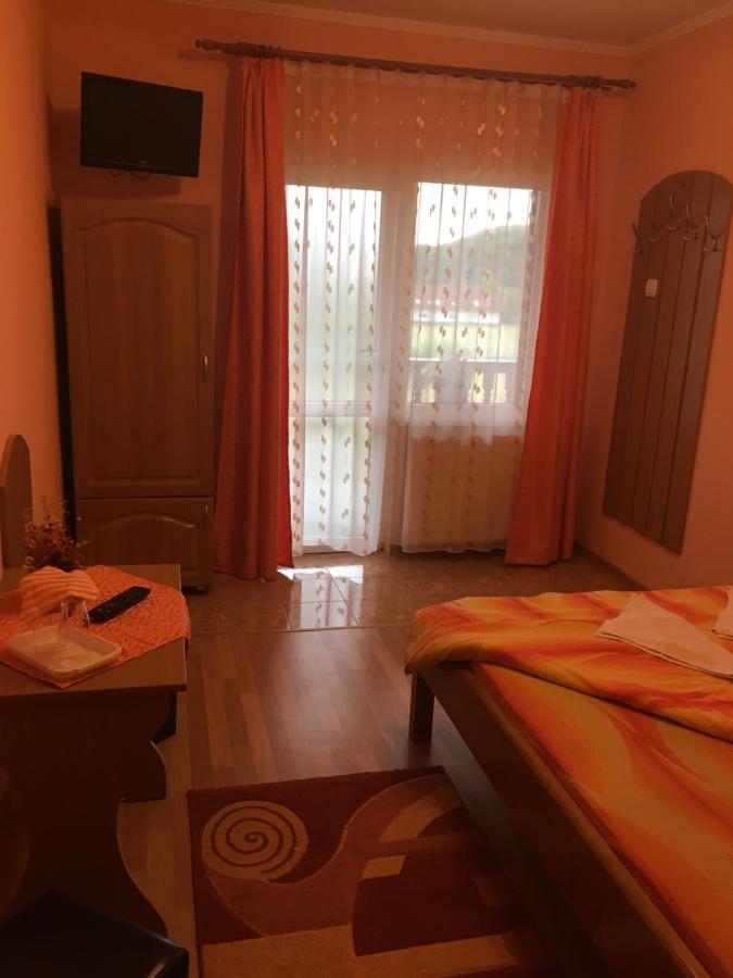 Hotel Casa Bambi Sovata Esterno foto